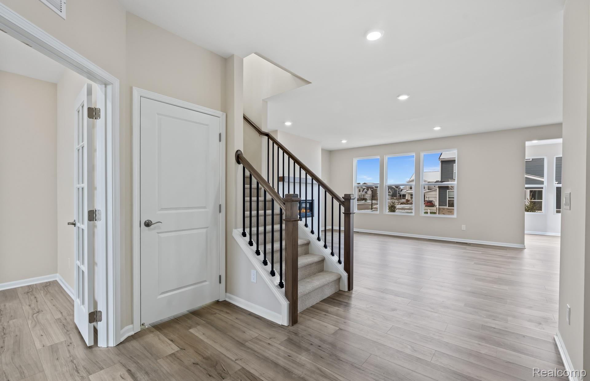 841 Risdon Trail South