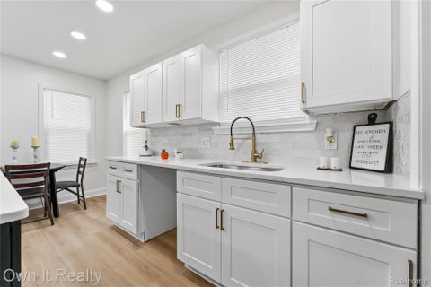 Tiny photo for 18979 Lindsay Street, Detroit City, MI 48235 (MLS # 20261068803)