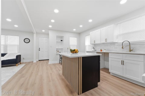 Tiny photo for 18979 Lindsay Street, Detroit City, MI 48235 (MLS # 20261068803)
