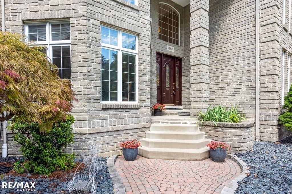 14621 Towering Oaks Drive