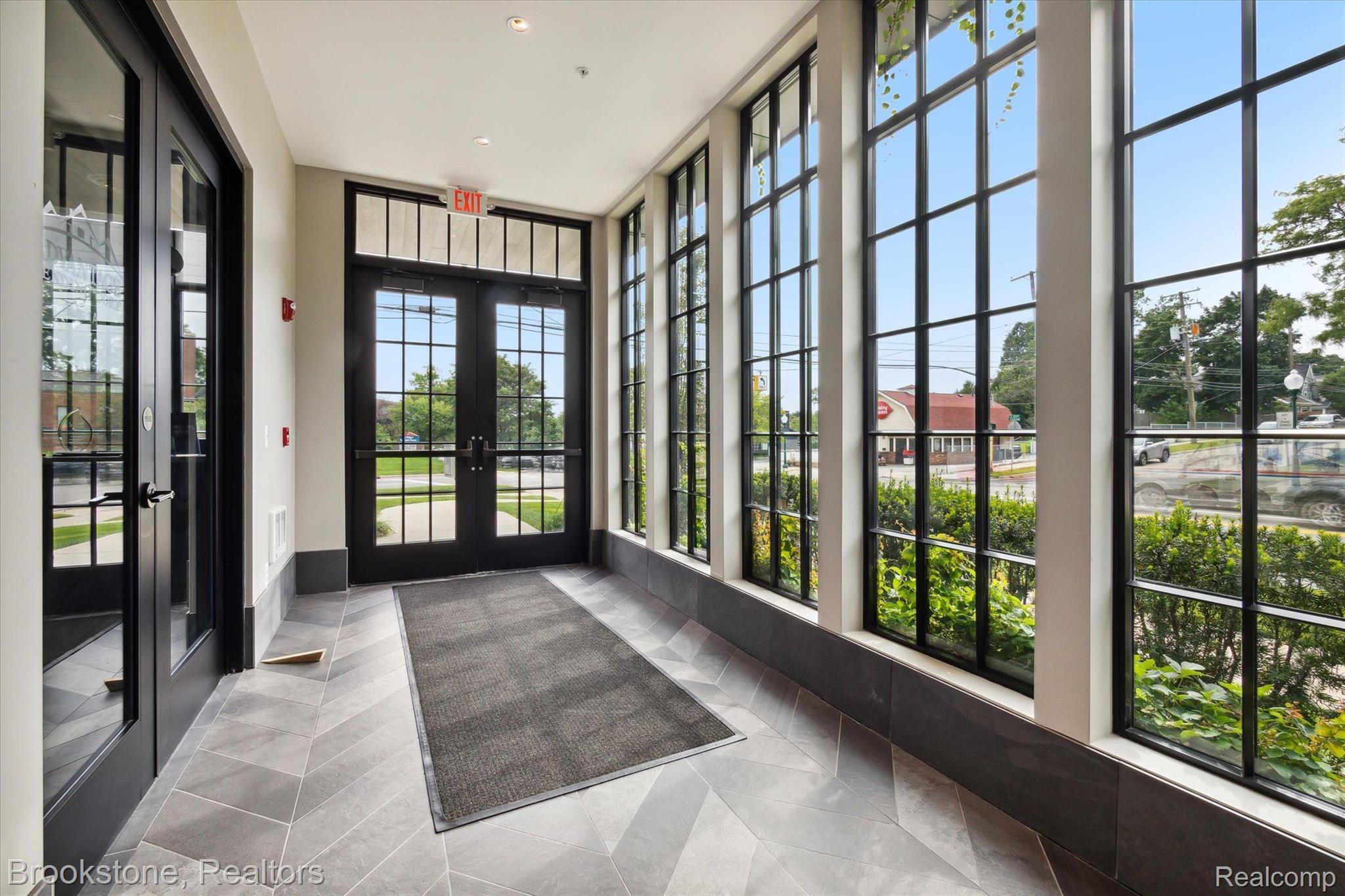 804 N MAIN Street 2H