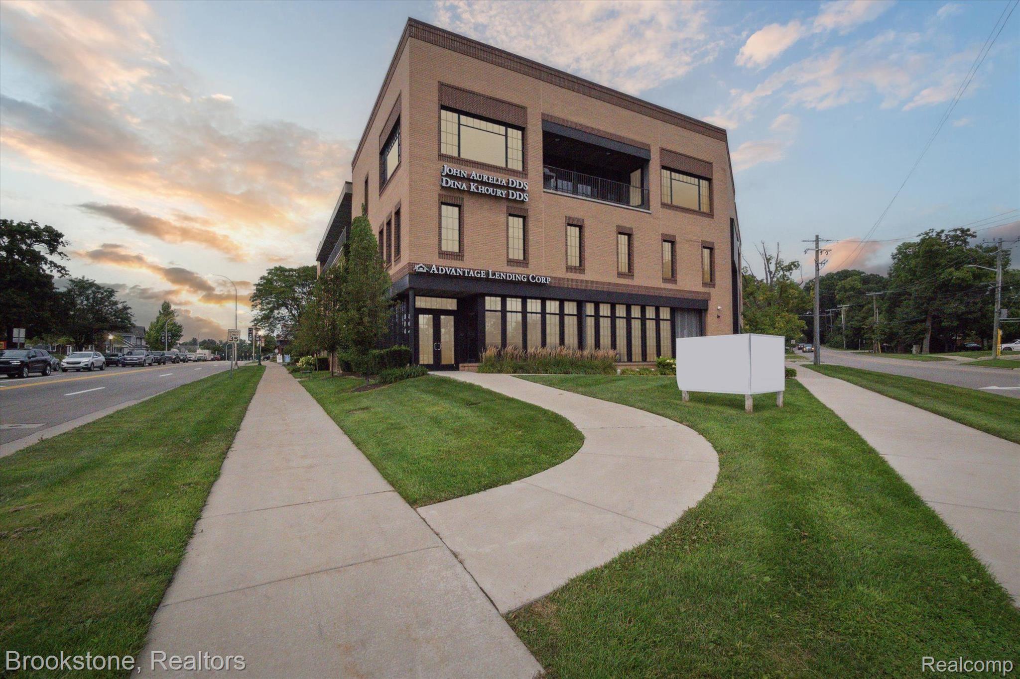 804 N MAIN Street 2H