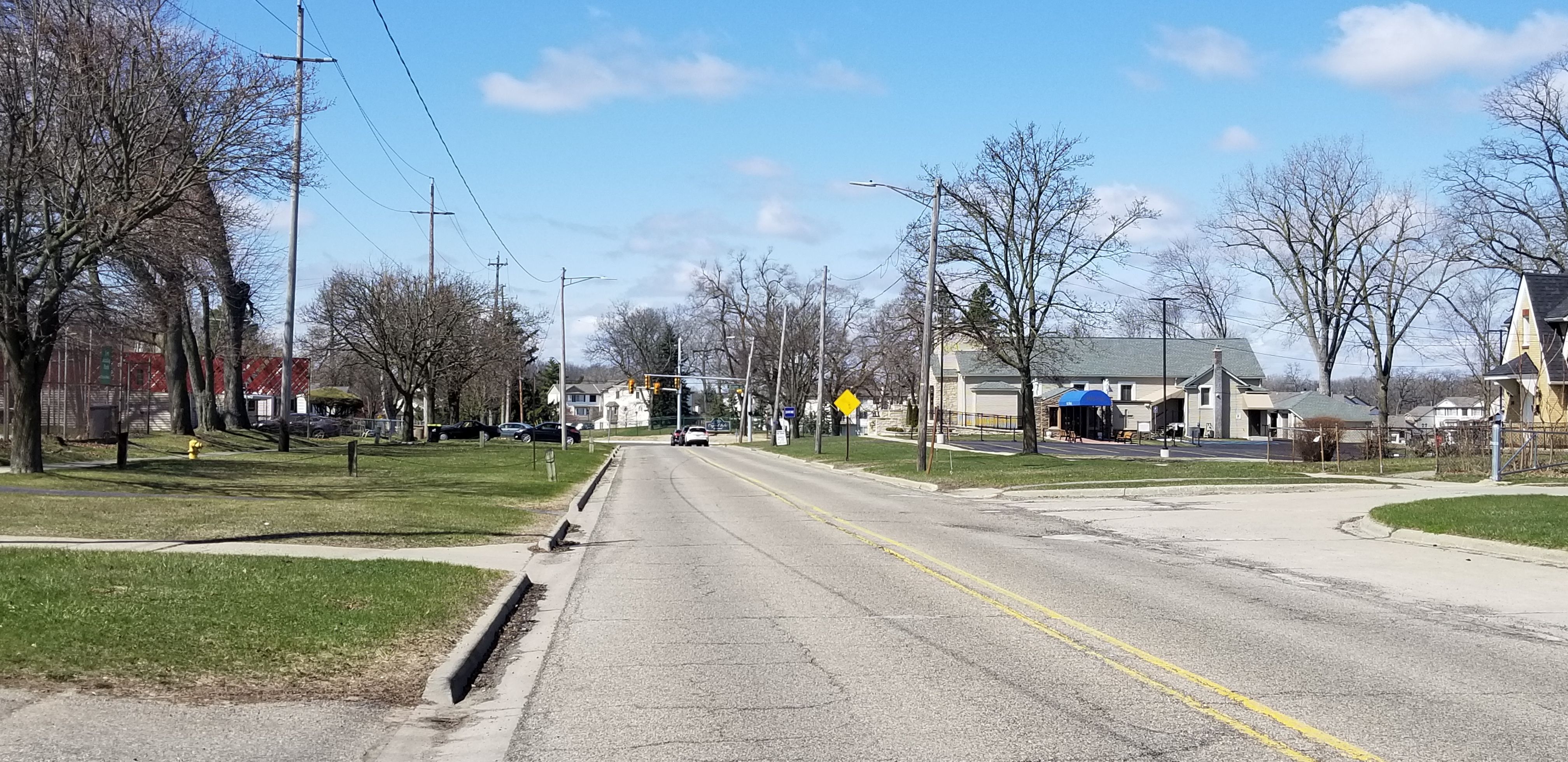 353 SOUTH Boulevard W