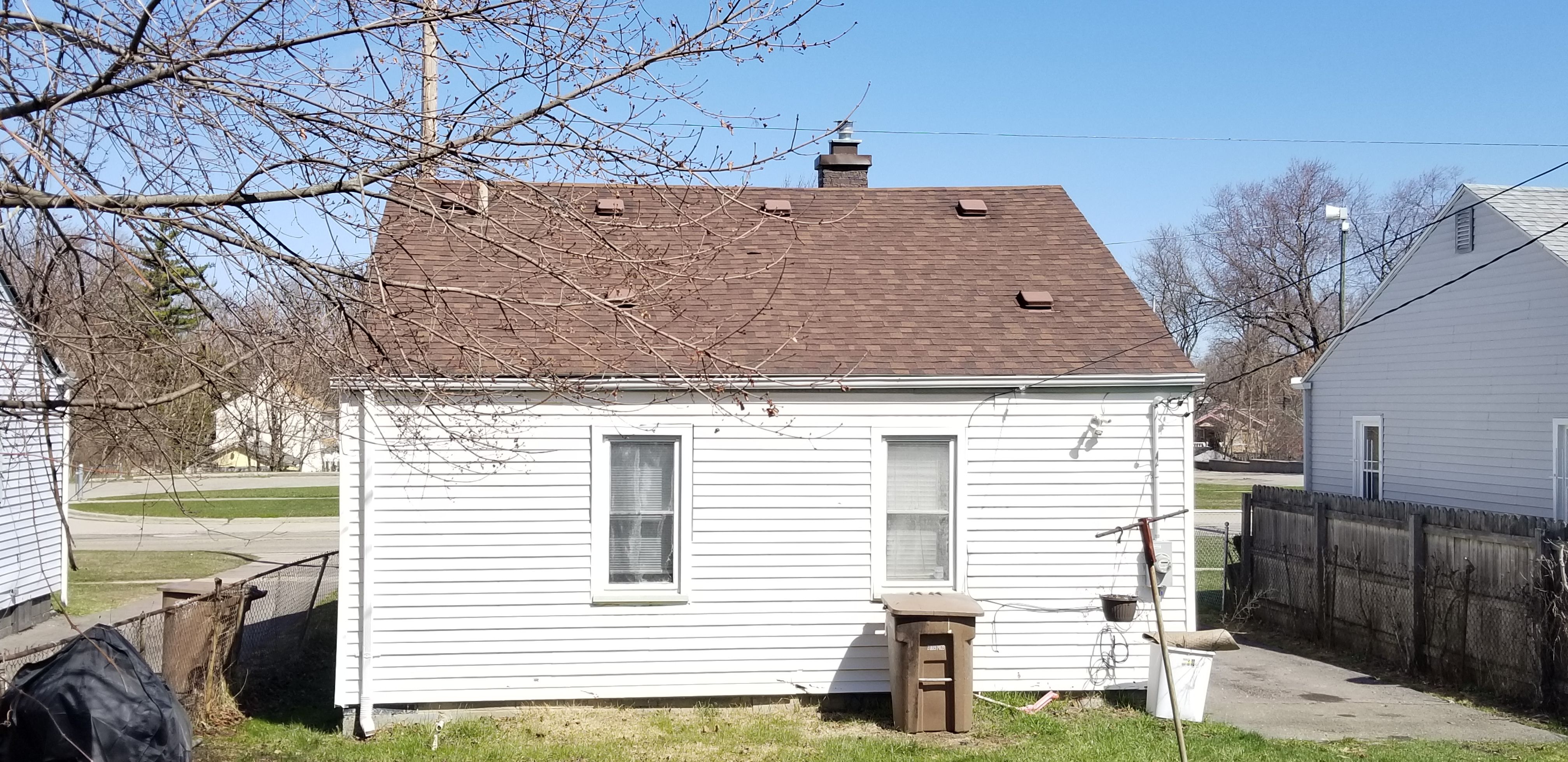 353 SOUTH Boulevard W