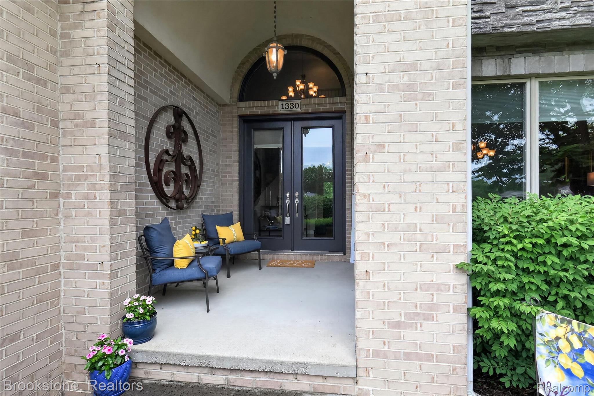 1330 Corey Cove