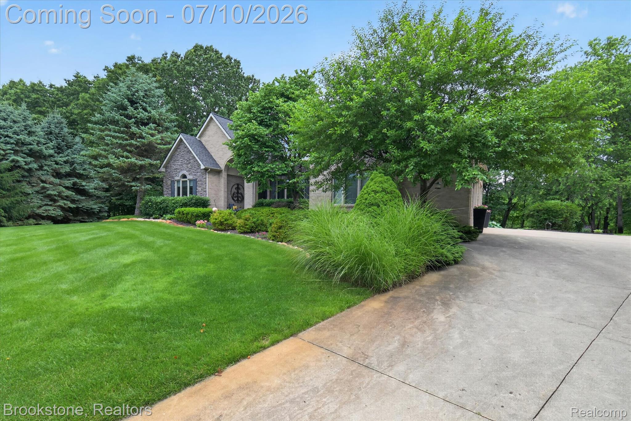 1330 Corey Cove