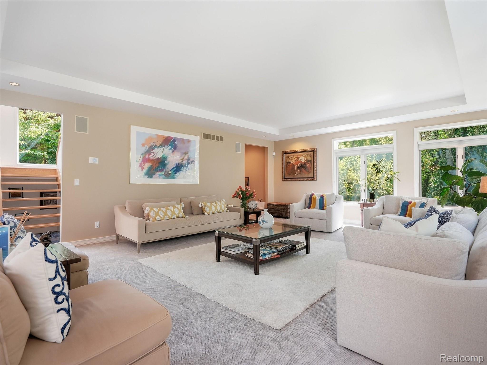 3104 Quarton Road
