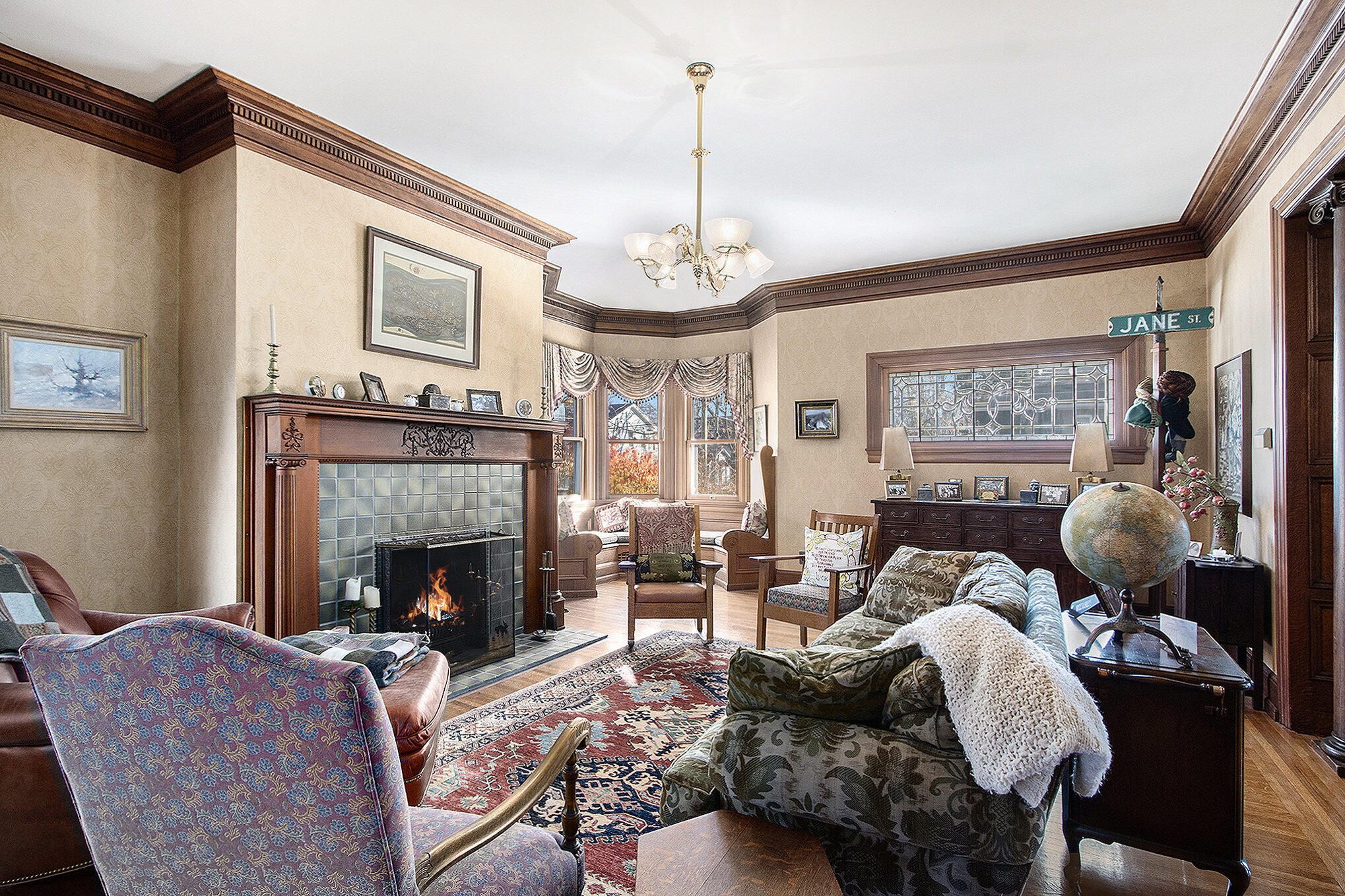 208 W Prospect Street