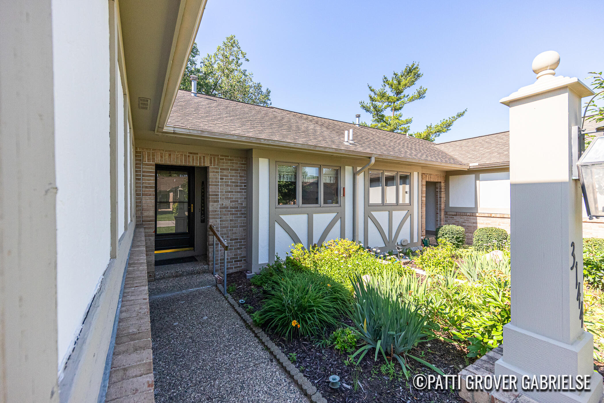 3144 Maple Villa Drive SE