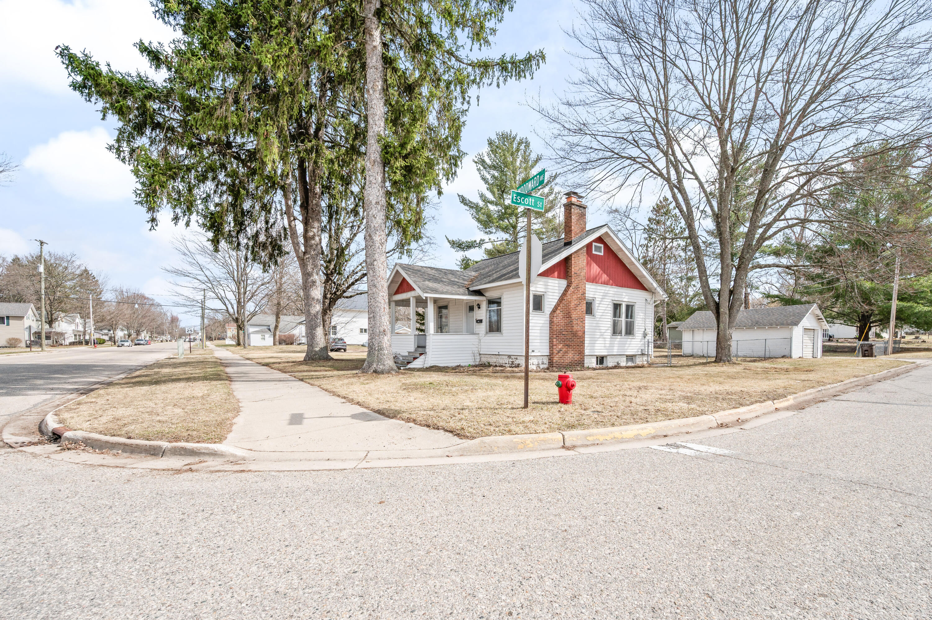 515 Woodward Avenue