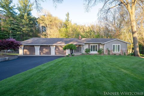 7929 Fitzsimmons Court SE Caledonia Township Kent MI 49302
