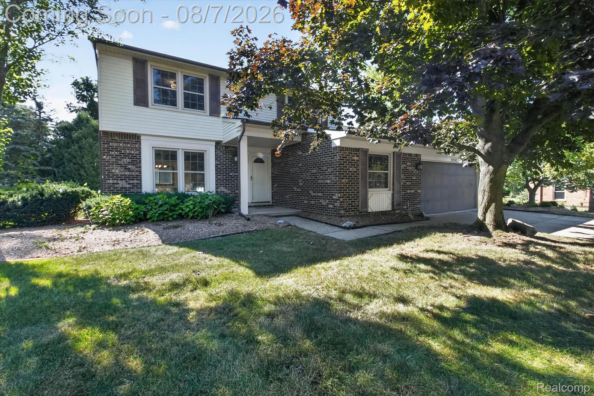 42542 Knollwood Court