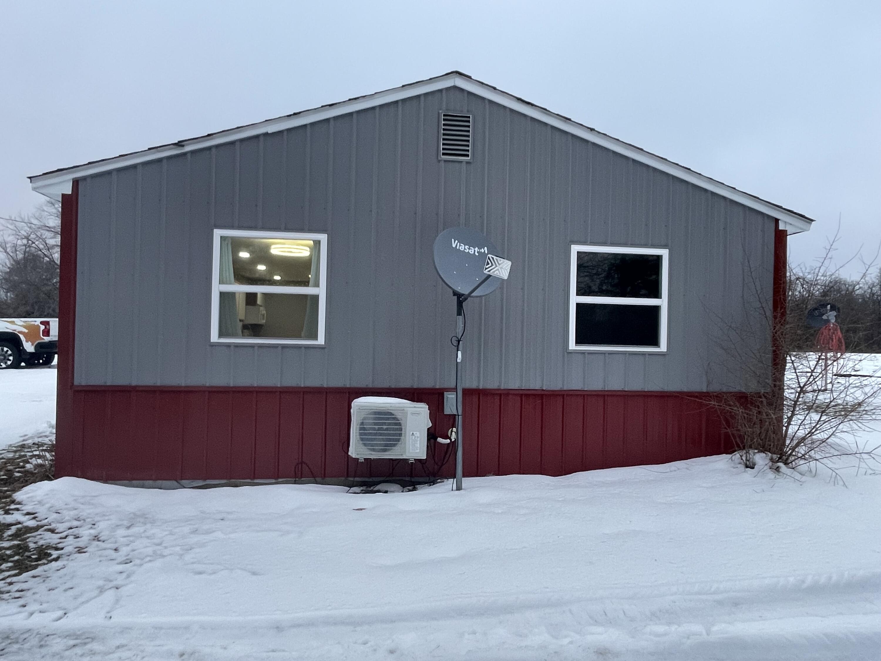 5942 N Woodbridge Road