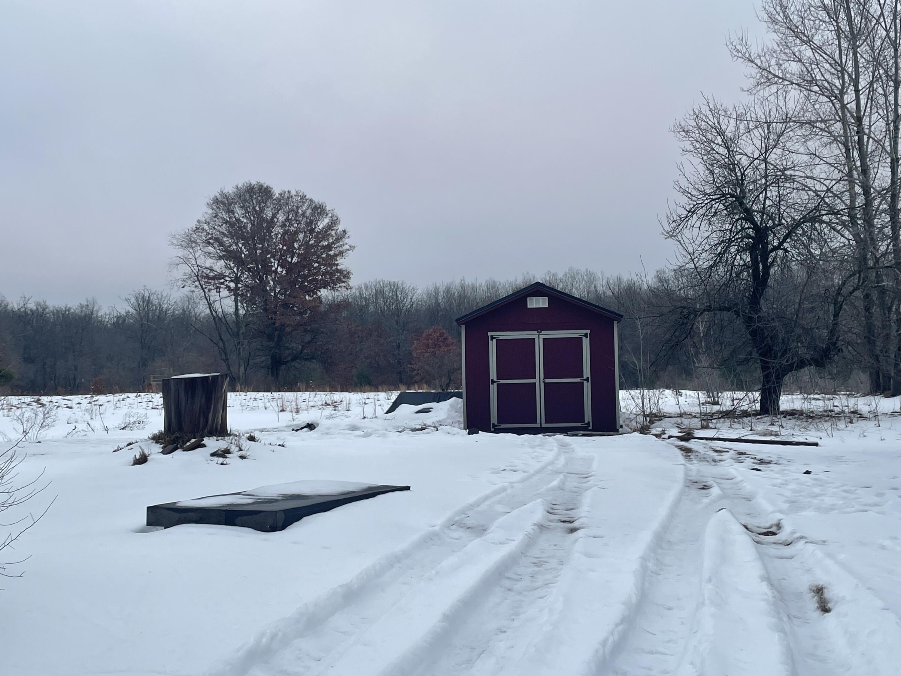 5942 N Woodbridge Road