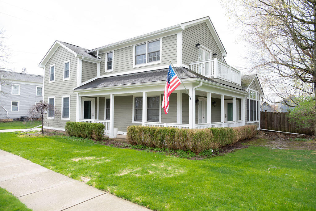 33315 Shiawassee Street