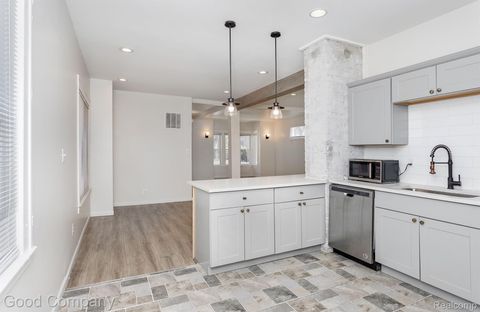 Tiny photo for 2514 Lothrop Street, Detroit City, MI 48206 (MLS # 20261016164)