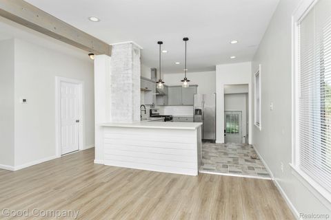 Tiny photo for 2514 Lothrop Street, Detroit City, MI 48206 (MLS # 20261016164)