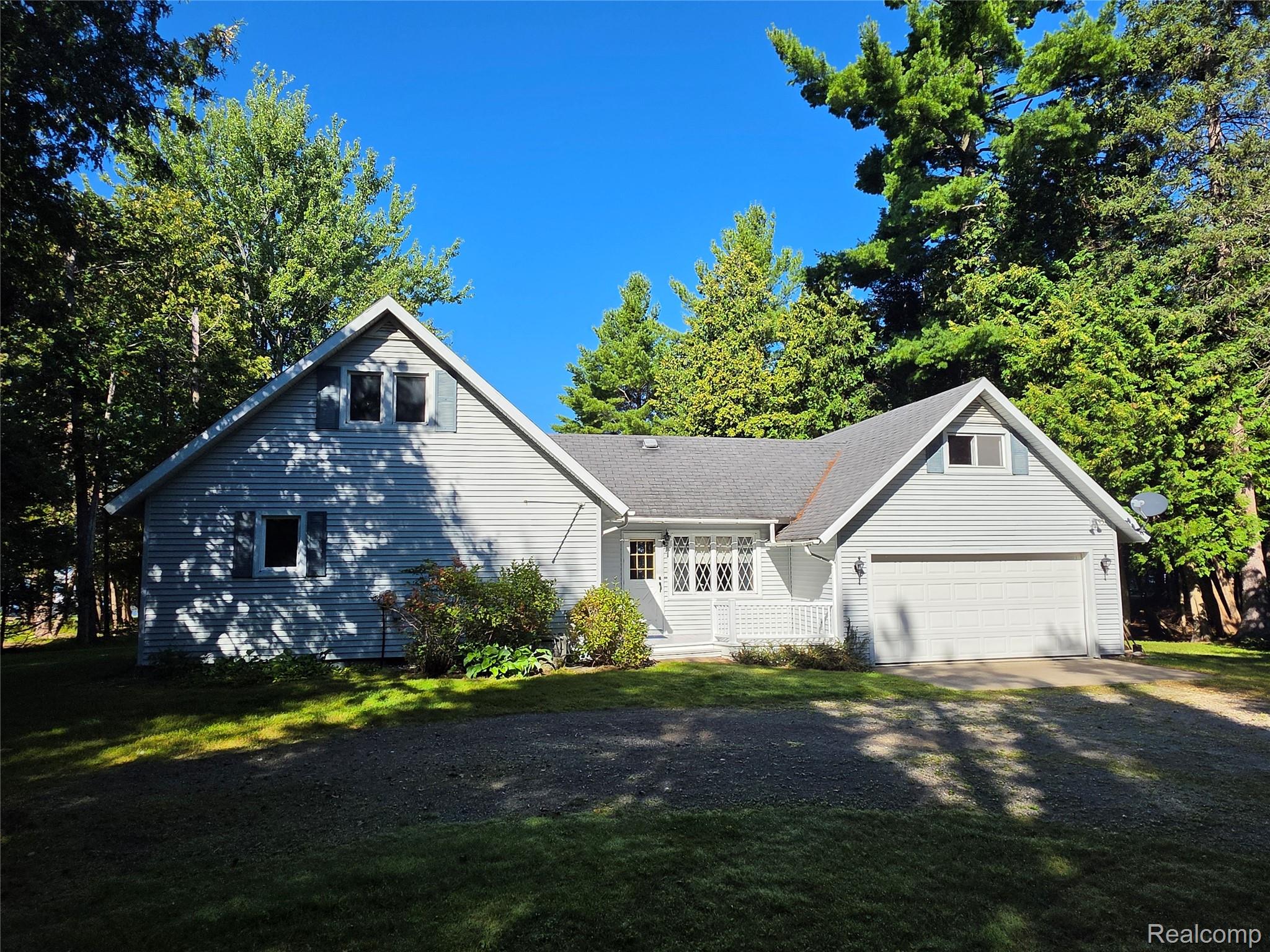 442 Scotts Bay Drive