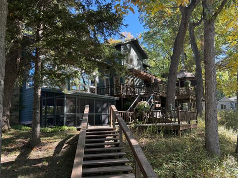 90888 Bluff Drive Porter Township MI 49067