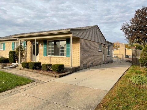 Tiny photo for 22516 Devonshire Street, Woodhaven City, MI 48183 (MLS # 81026054542)