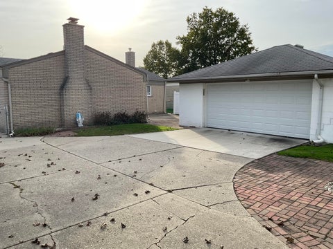 Tiny photo for 22516 Devonshire Street, Woodhaven City, MI 48183 (MLS # 81026054542)