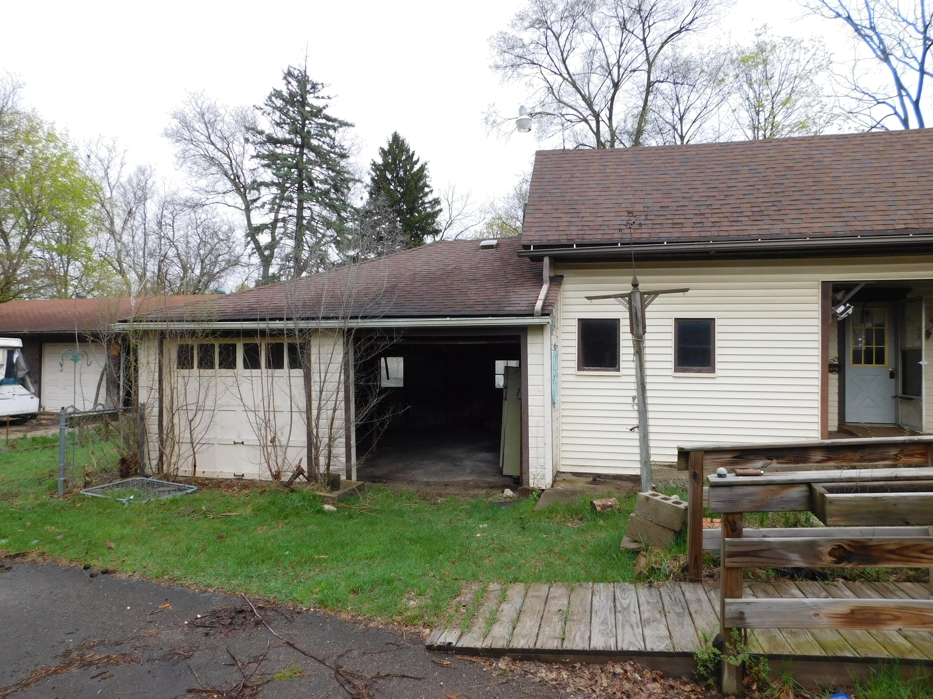 124 S Chipman Street