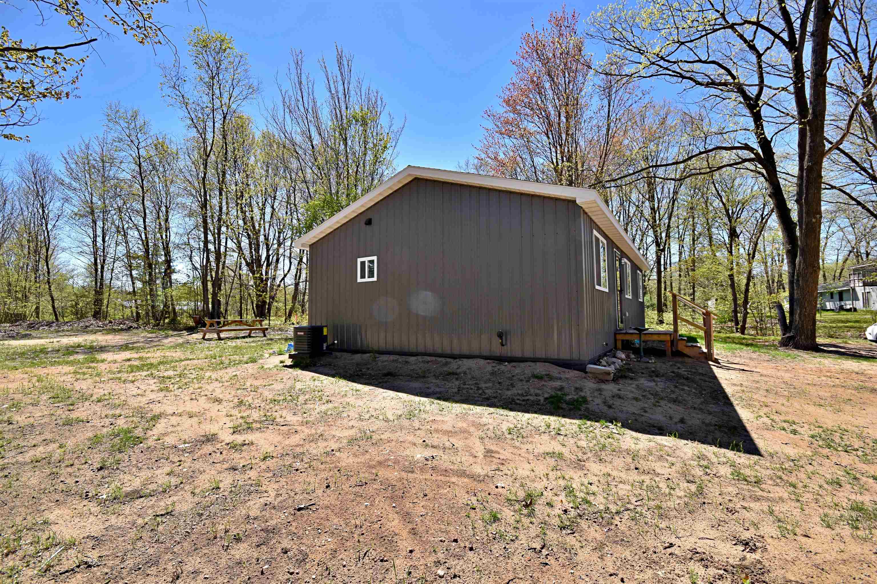 10403 W Round Lake Road