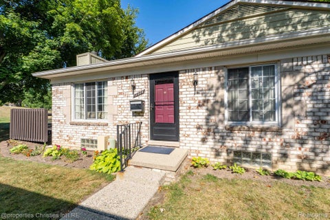 Tiny photo for 2078 Parmenter Boulevard, Royal Oak City, MI 48073 (MLS # 20261069287)