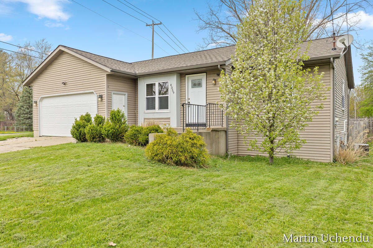 4359 W Grand Boulevard NW