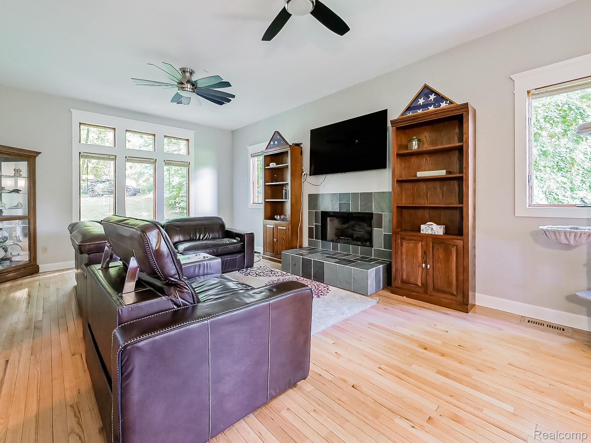 8880 Hidden Lake Drive