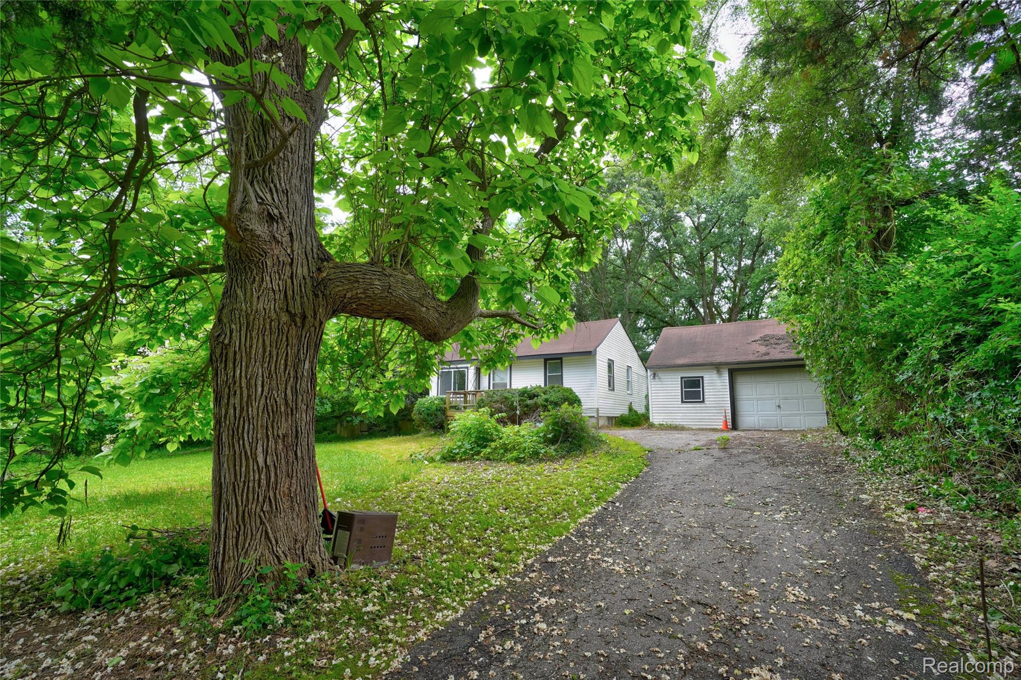 1975 Porter Road