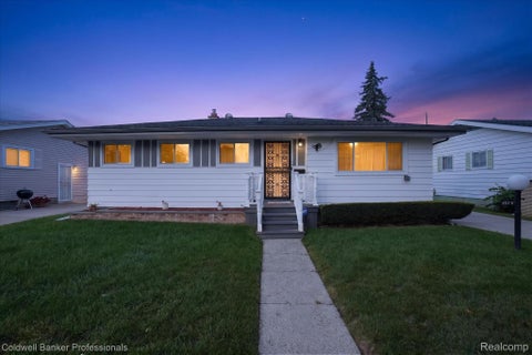 Tiny photo for 2026 Mc Phail Street, Flint City, MI 48503 (MLS # 20261082393)