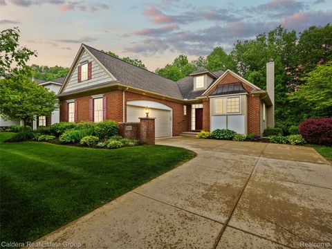 9862 Tioga Trail Pinckney Village MI 48169