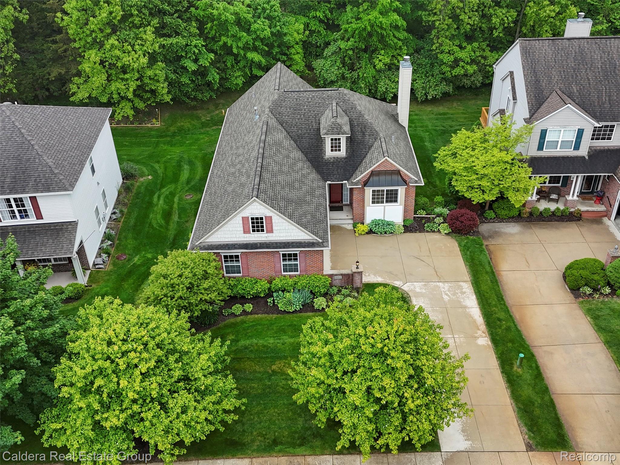 9862 Tioga Trail