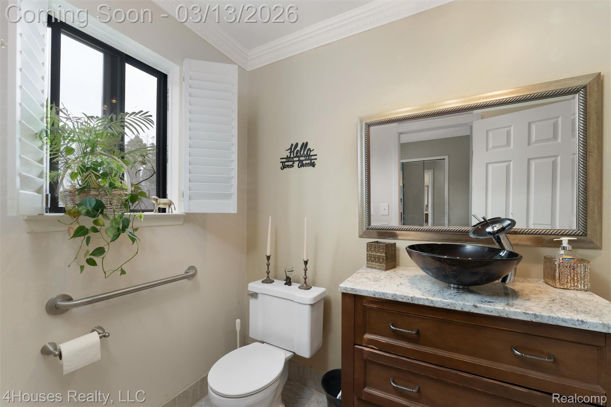 25039 N Woodvale Drive N 25