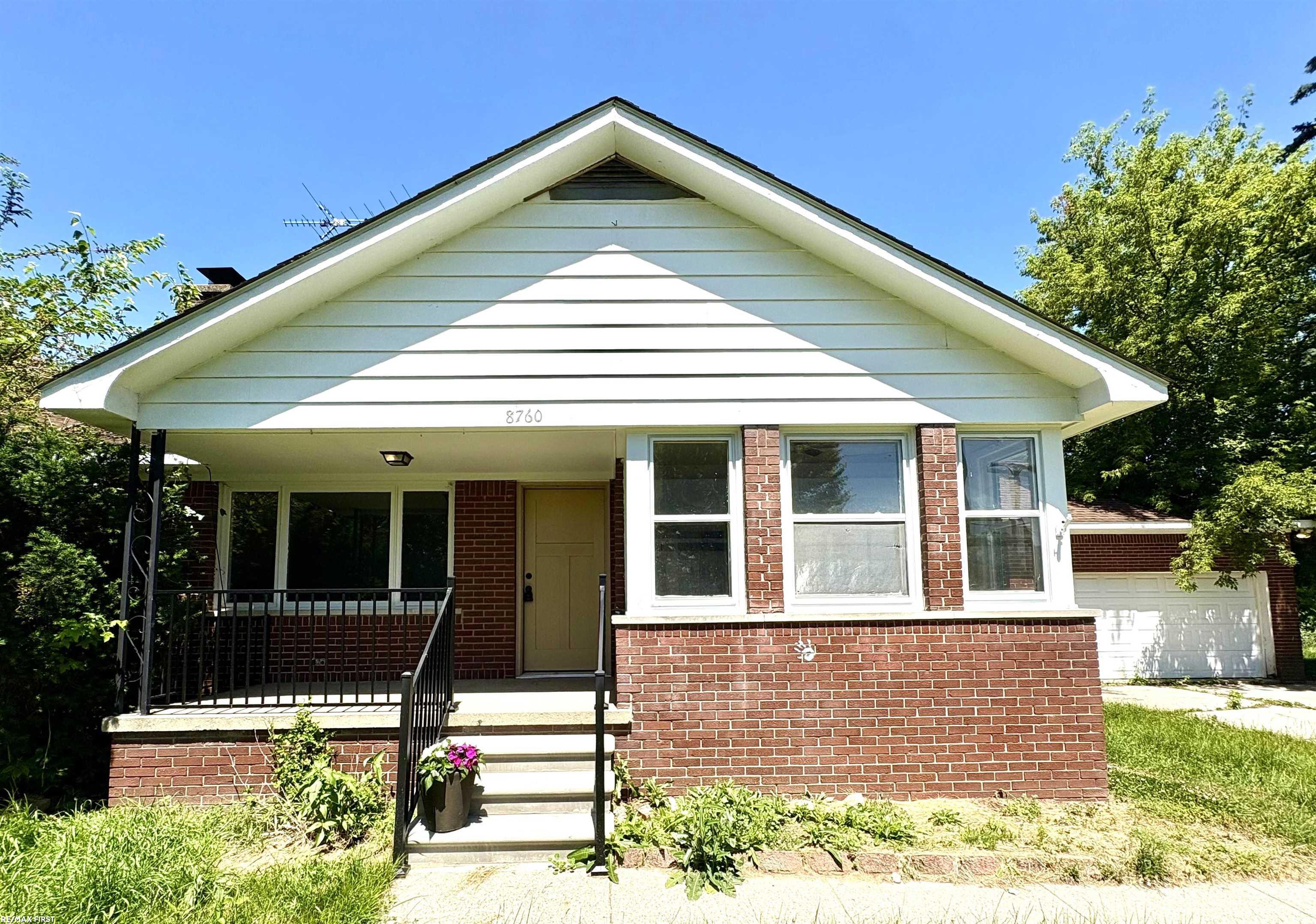8760 Gratiot Avenue