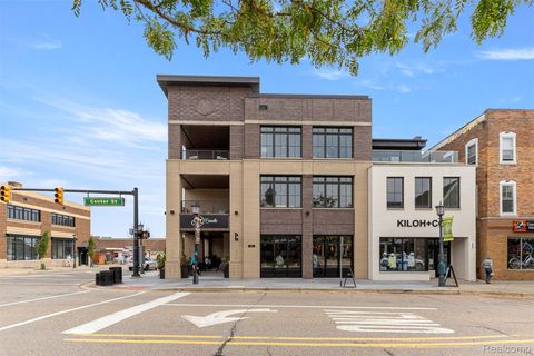 156 N Center Unit 302 Northville City MI 48167