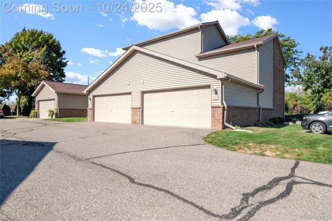 7975 Woodingham West Bloomfield Charter Township MI 48322