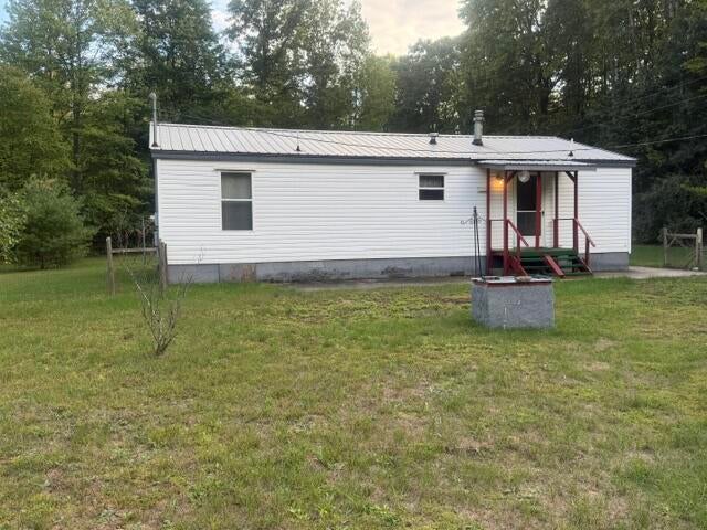 1505 E Van Buren Street