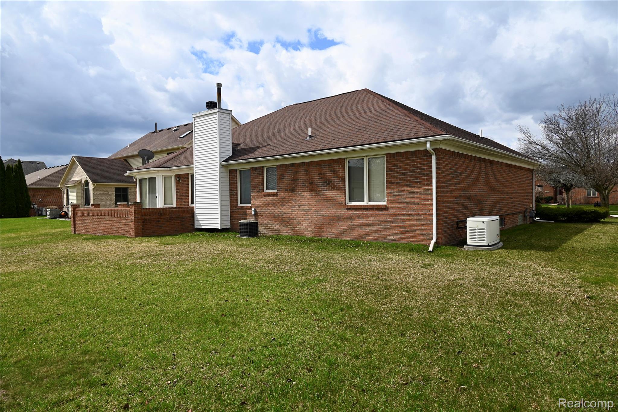 13433 Mulberry Trail