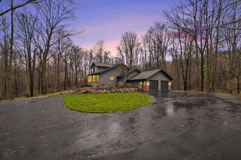 2913 Grange Road Oronoko Charter Township MI 49103