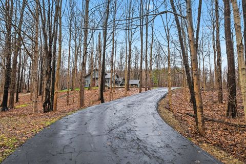 Tiny photo for 2913 Grange Road, Oronoko Charter Township, MI 49103 (MLS # 69026013524)