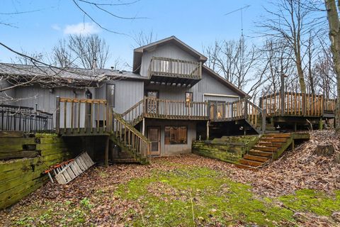 Tiny photo for 2913 Grange Road, Oronoko Charter Township, MI 49103 (MLS # 69026013524)