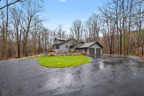 Tiny photo for 2913 Grange Road, Oronoko Charter Township, MI 49103 (MLS # 69026013524)