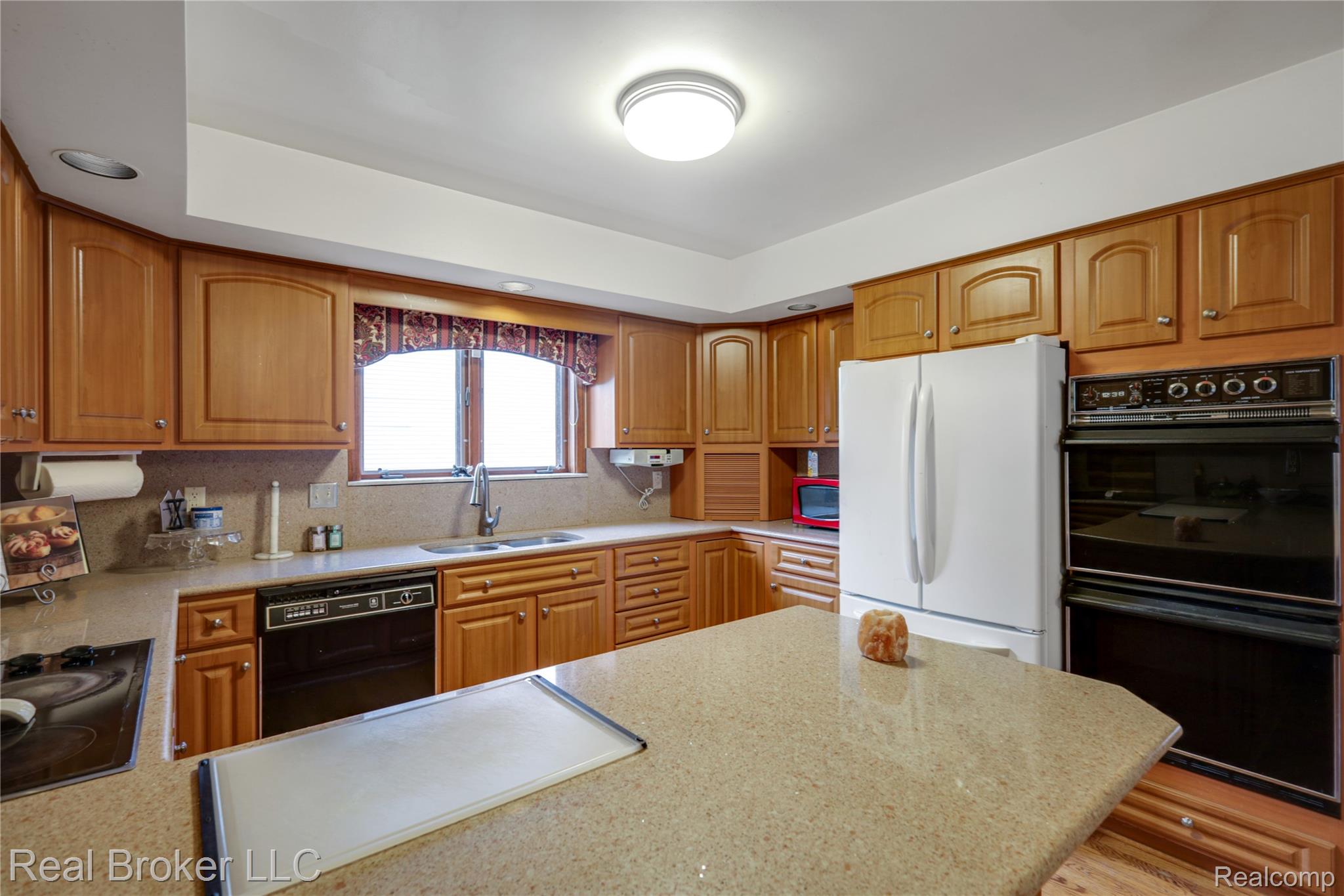 1321 Highland Meadows