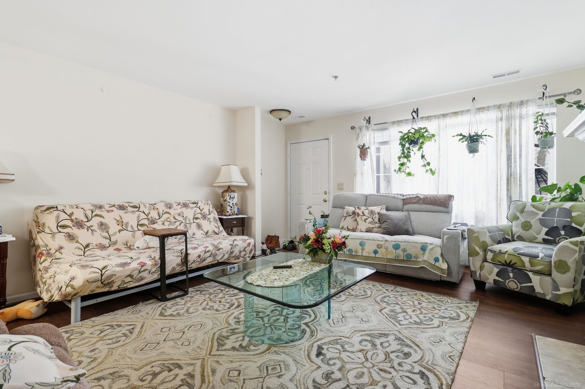 3296 Wilkerson Circle