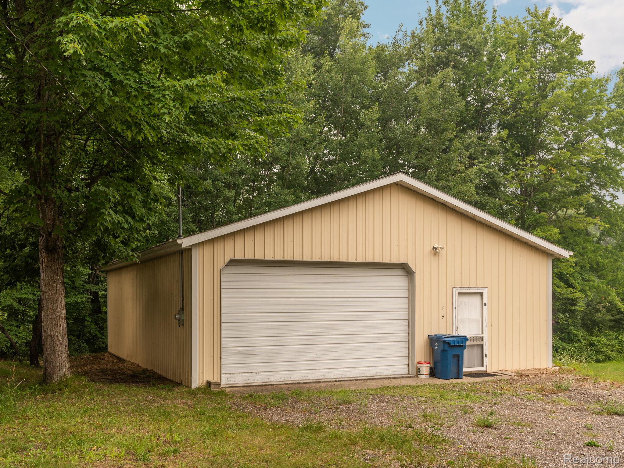2117 Courtney Drive