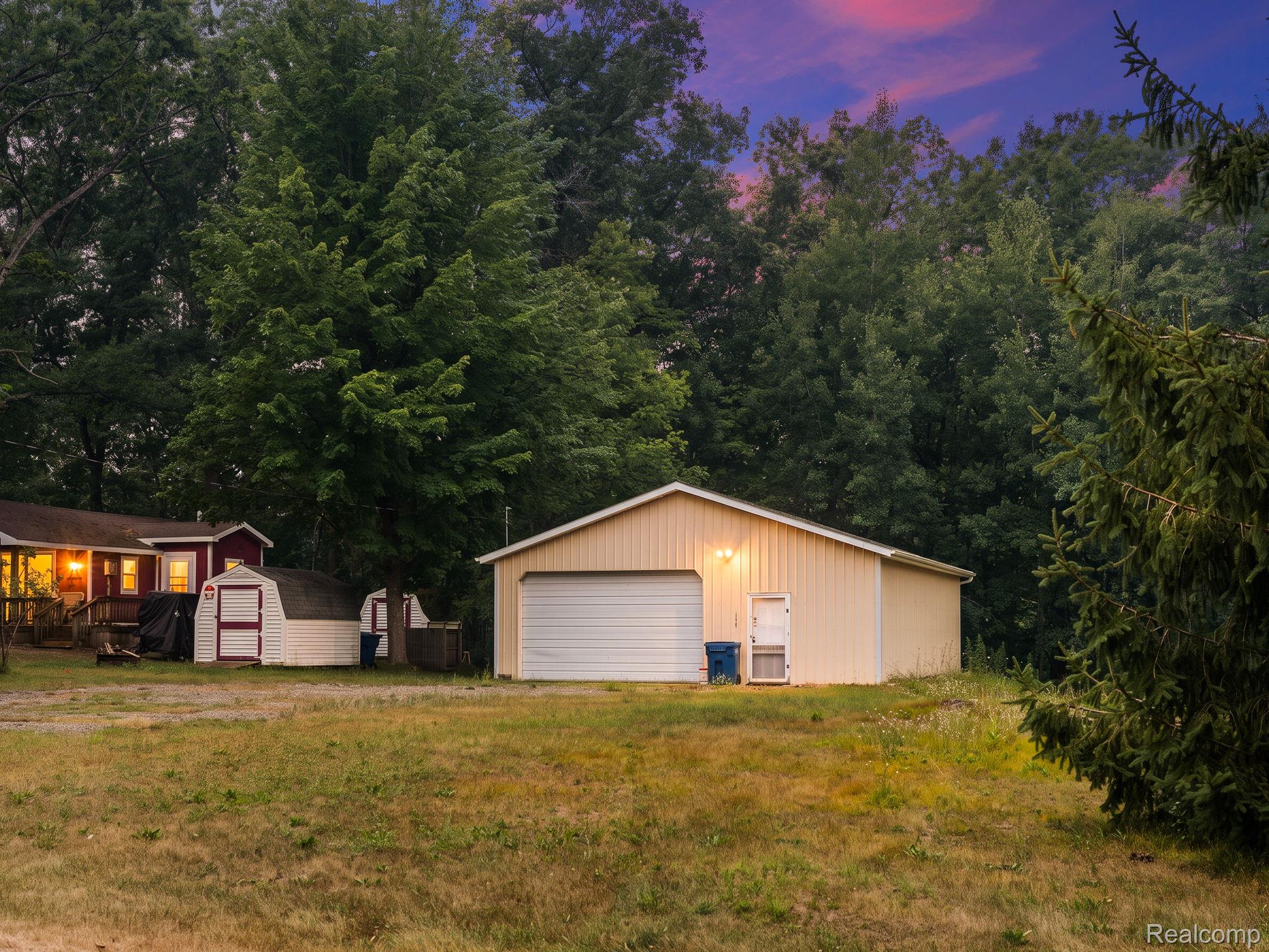 2117 Courtney Drive