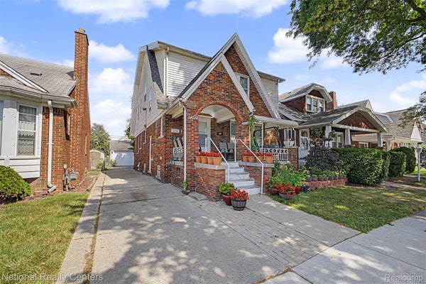 6348 COLEMAN ST, DEARBORN, MI 48126 - Image b5b8ec9ec6fad8073e45a0682d8e14c3/3689414937