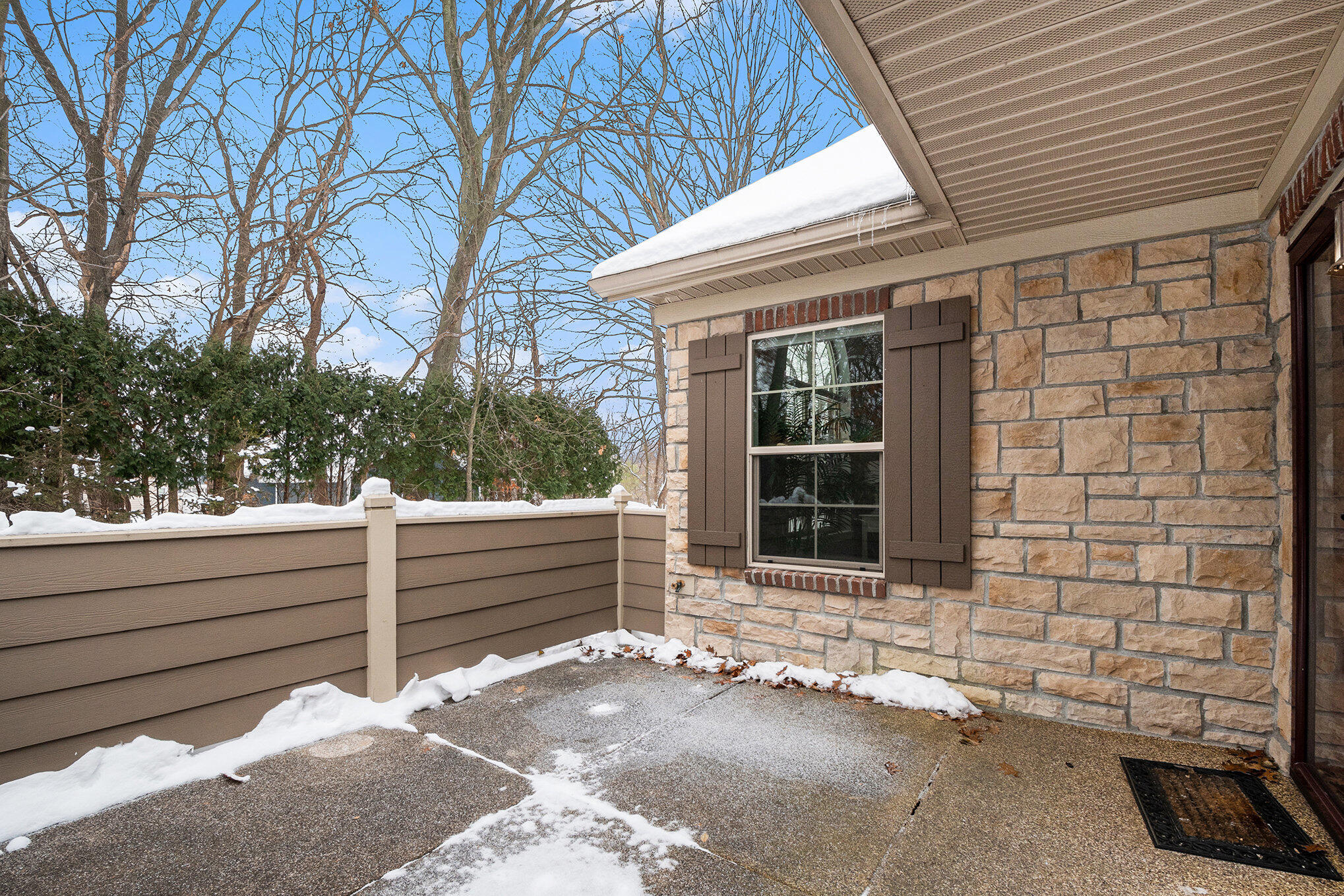 856 Bridge Crest Drive SE